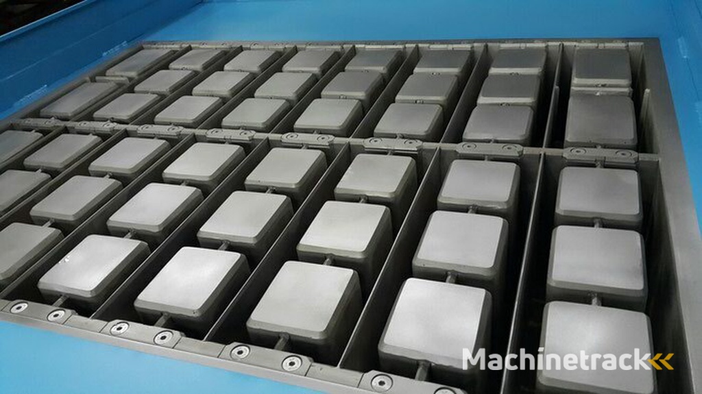 Scandinavian high quality vibration compression moulds SUMAB