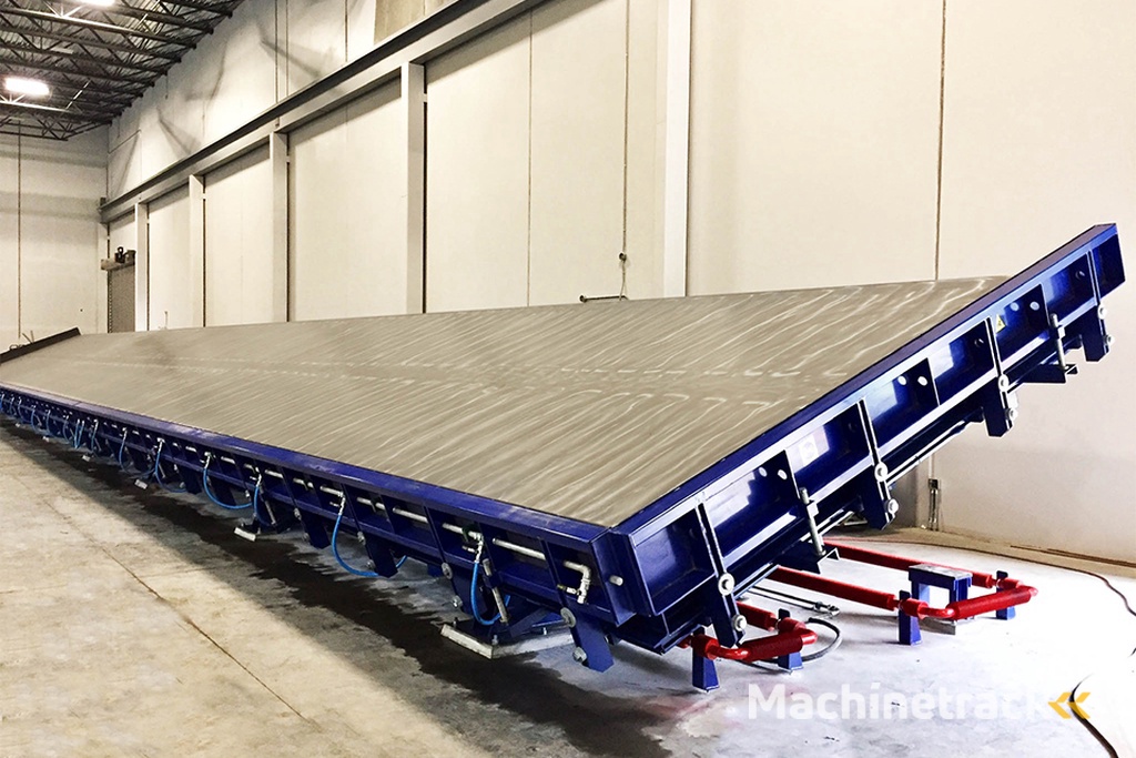 SUMAB Vibrating tables for the production of concrete panels