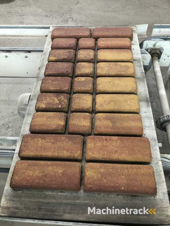 Block production line SUMAB R 1000