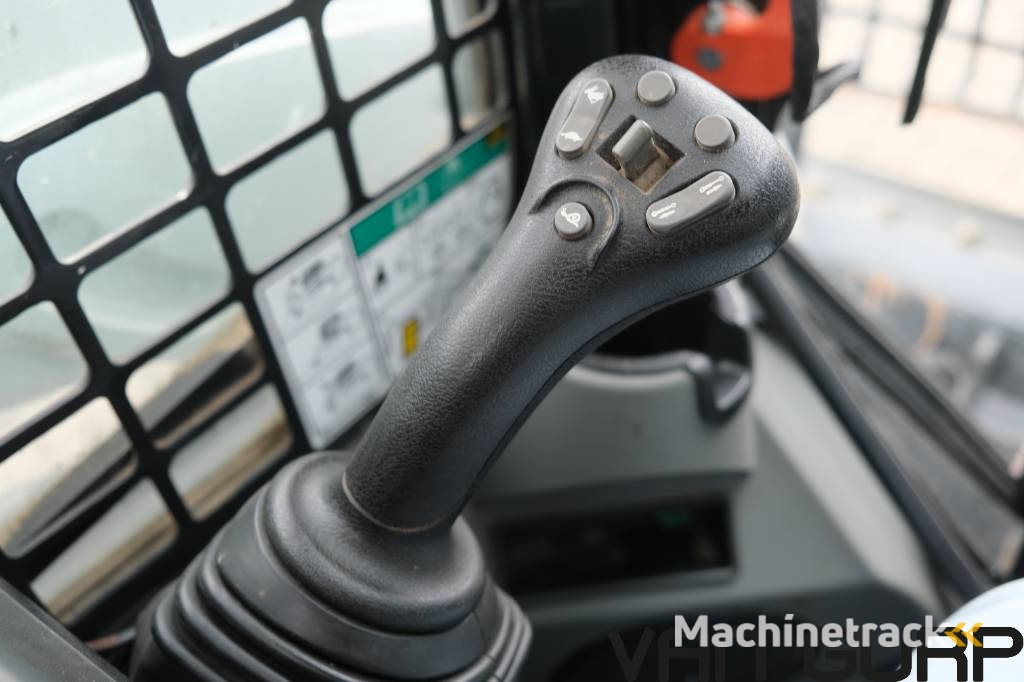 Bobcat T590 HF | 2020 | 831h