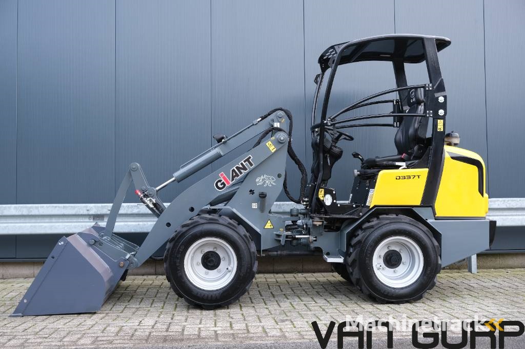 GiANT D337T | 2019 | 1150h | radlader hoflader shovel