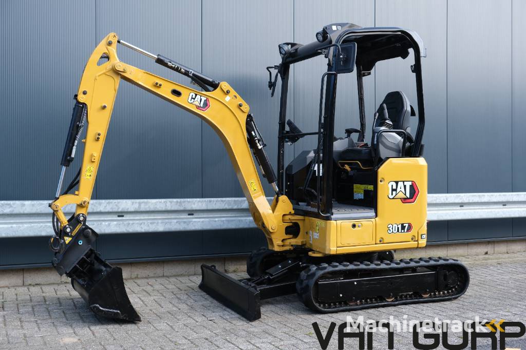 CAT 301.7 CR 05A | 2021 | 677h | bagger excavator