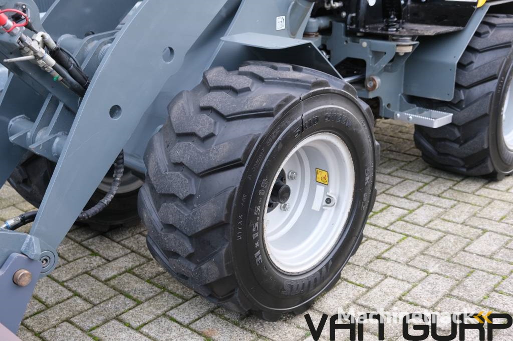 GiANT D337T | 2019 | 1150h | radlader hoflader shovel