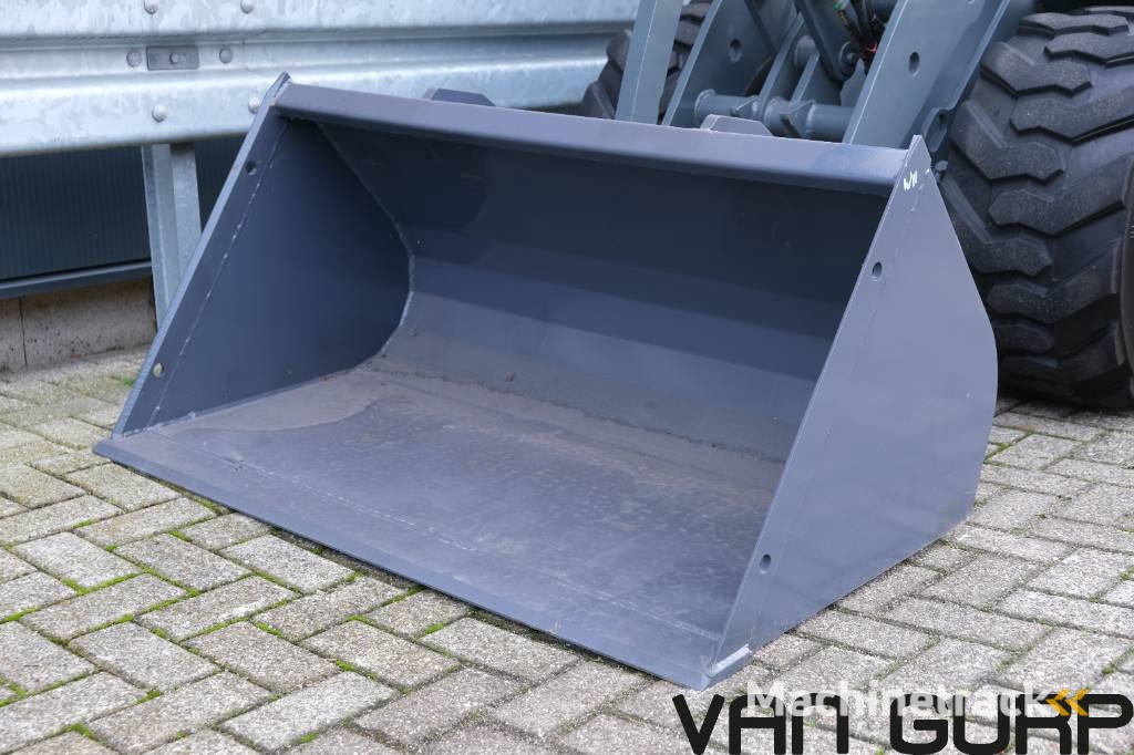 GiANT D337T | 2019 | 1150h | radlader hoflader shovel