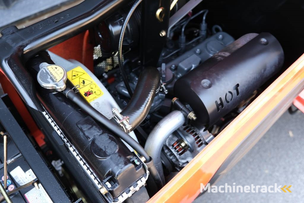 Kubota B1830 4WD minitractor 18pk | kenteken | 871h