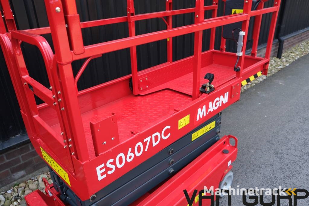 Magni ES0607DC  (5.60m)