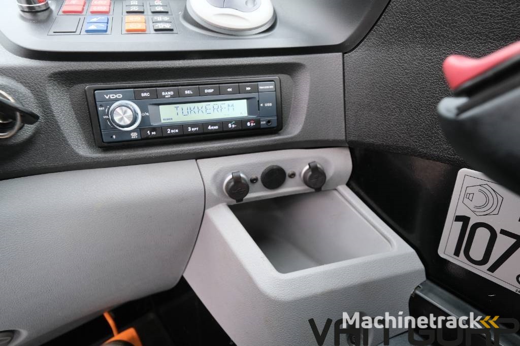 Manitou MLT 961-160 V+ L | 2023 | 300h