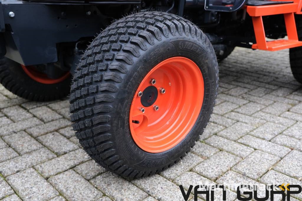 Avenger 26 - Mini Tractor