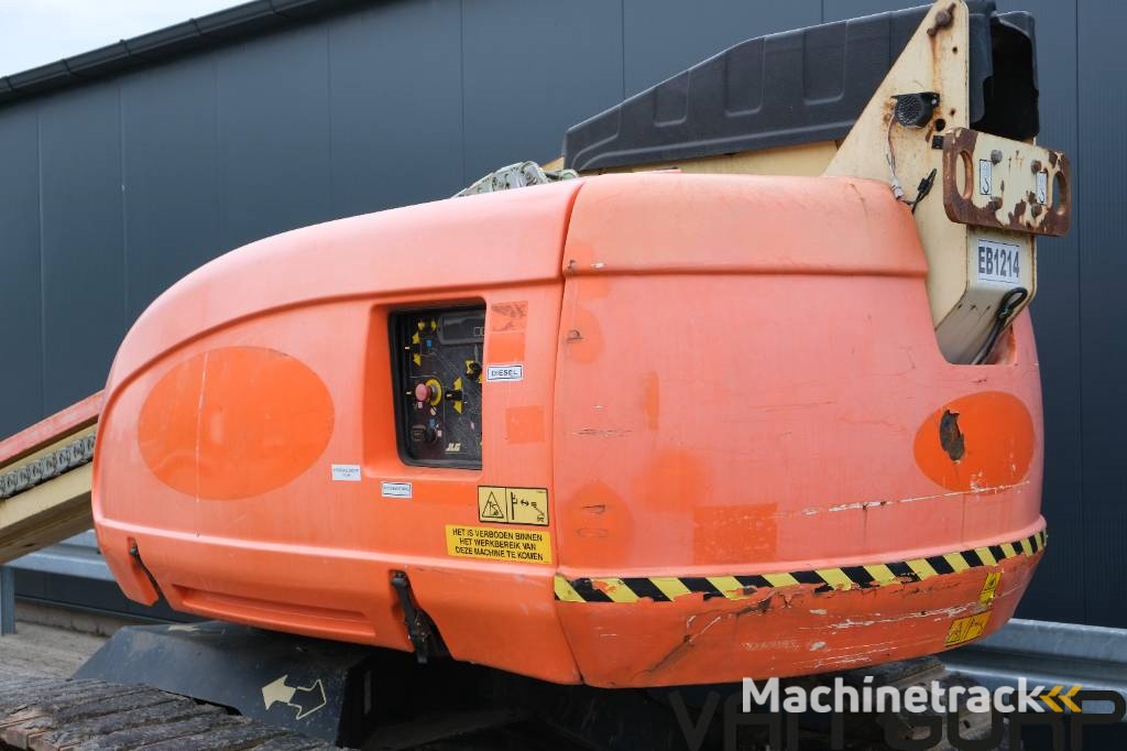 JLG 600 S C | 2008 | 5911h | Rupshoogwerker