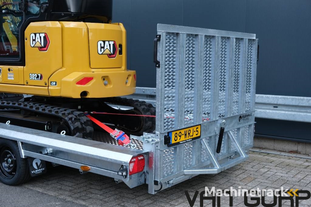 CAT 302.7 CR  | Engcon |  3500kg machinetransporter