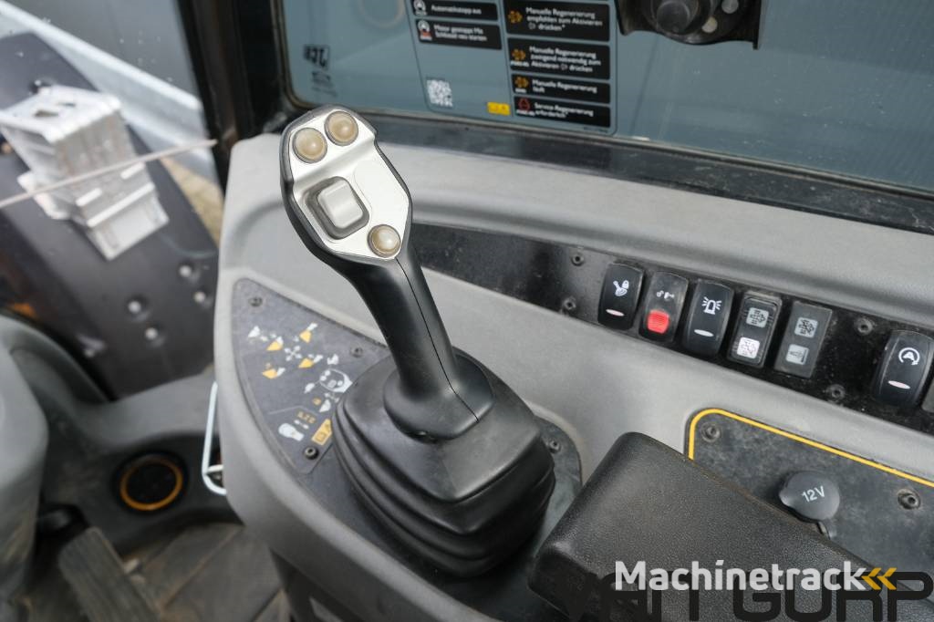 JCB 409 | 2023 | 432h