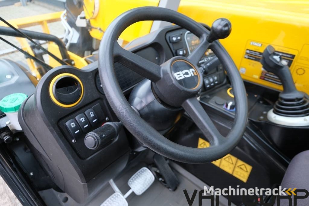 JCB 525-60 Hi-Viz | 2022 | 815h |