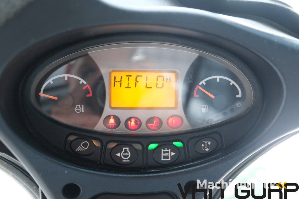 Bobcat T590 HF | 2020 | 831h