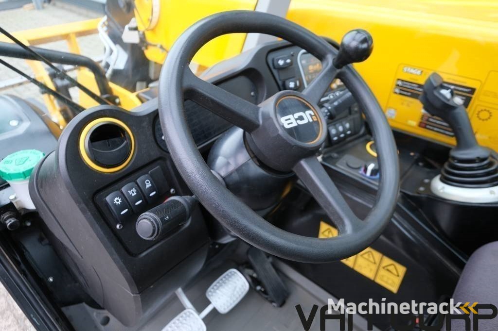 JCB 525-60 Hi-Viz | 2022 | 815h |