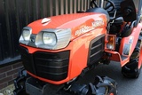 Miniaturansicht von Kubota B1830 4WD minitractor 18pk | kenteken | 871h