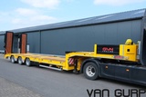 Minituur van GVN dieplader ( MET KENTEKEN) lowloader tieflader