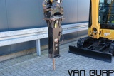 Minituur van CAT B2 hammer sloophamer CW05