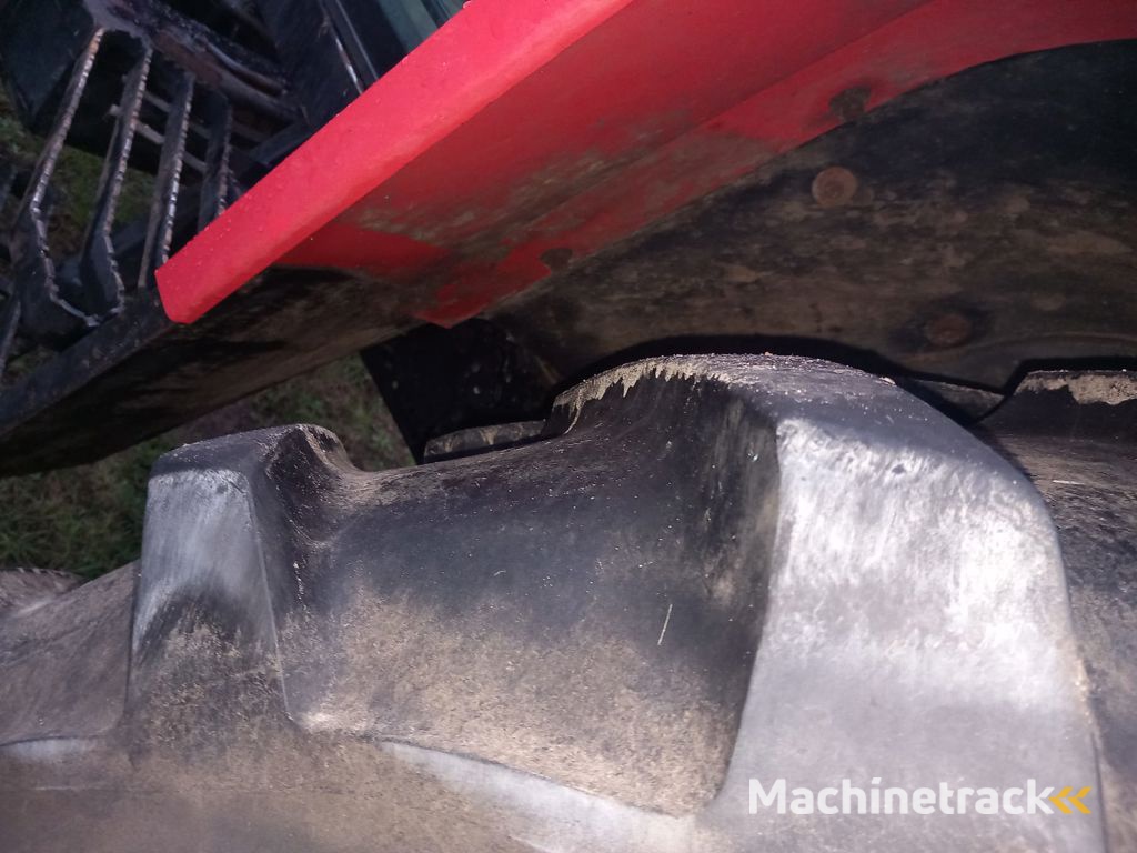 Massey Ferguson 6255