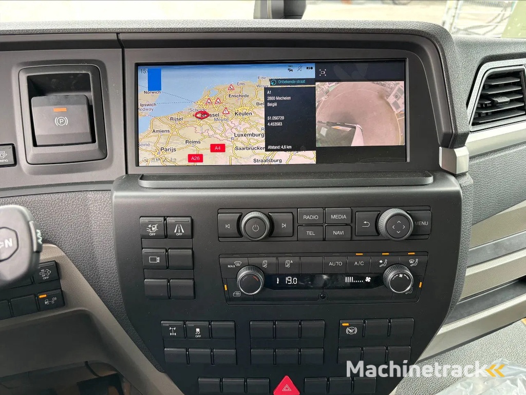 MAN TGL 12.220 BL 4x2 | laadbak 730 cm + laadklep 2000 kg |