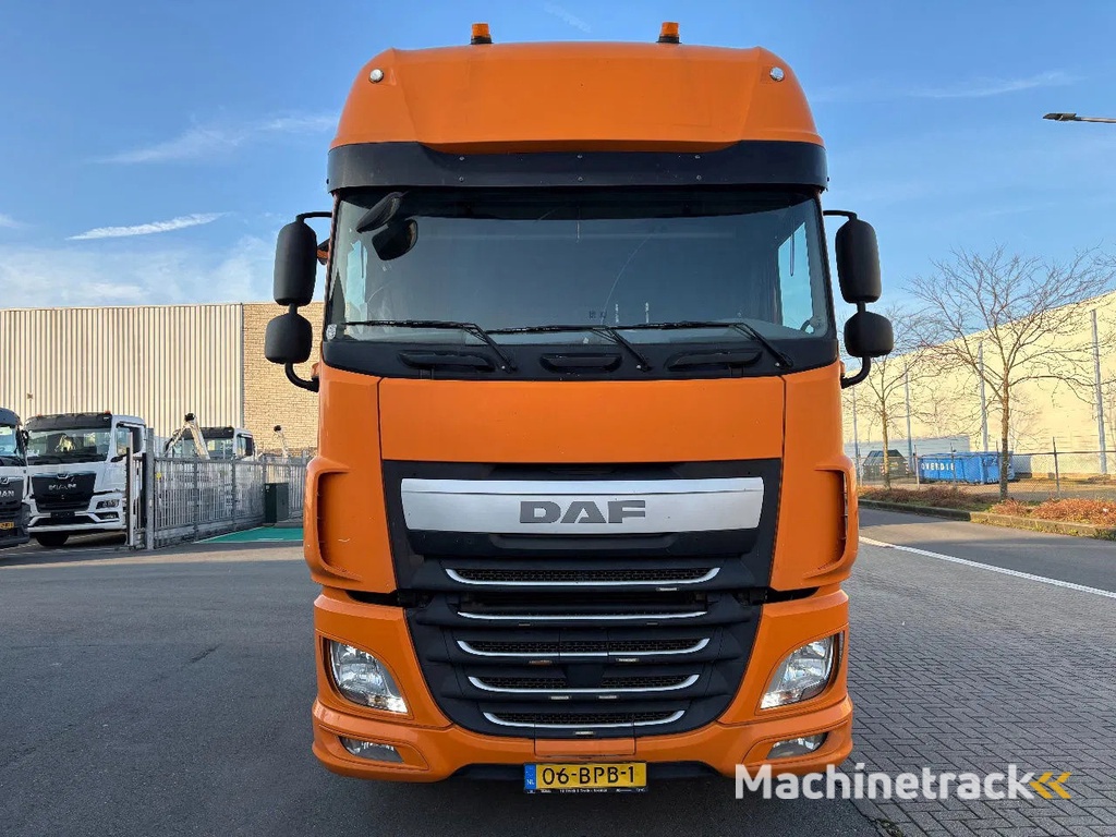 DAF XF 440