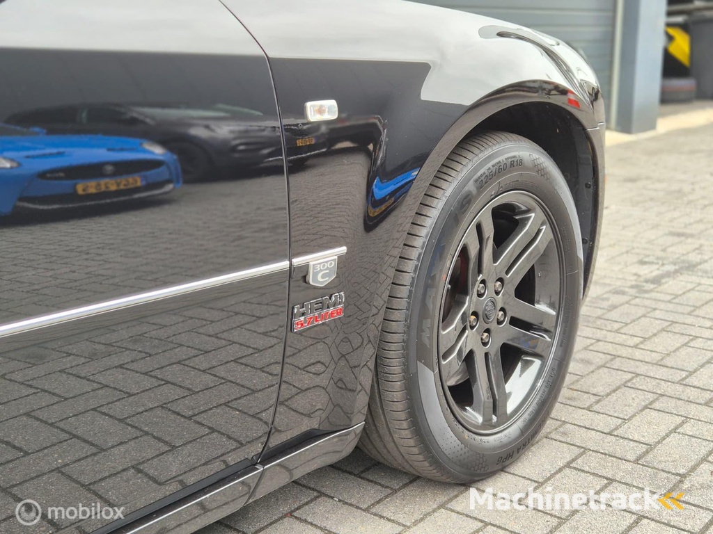 Chrysler 300C 5.7 V8 HEMI LPG | XENON | CLIMA | CRUISE | ELEK STOELEN |