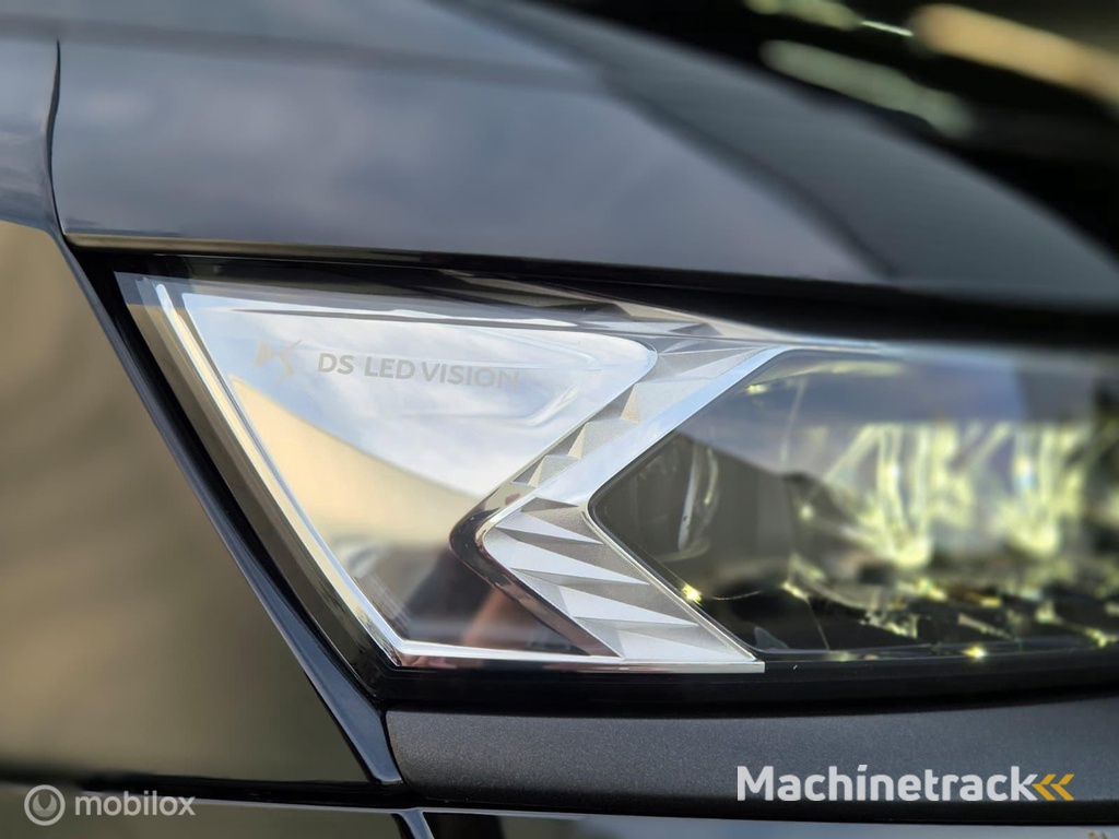 DS7 Crossback 1.6 PureTech Performance Line | LED | CAMERA | PANO | KEYLESS |