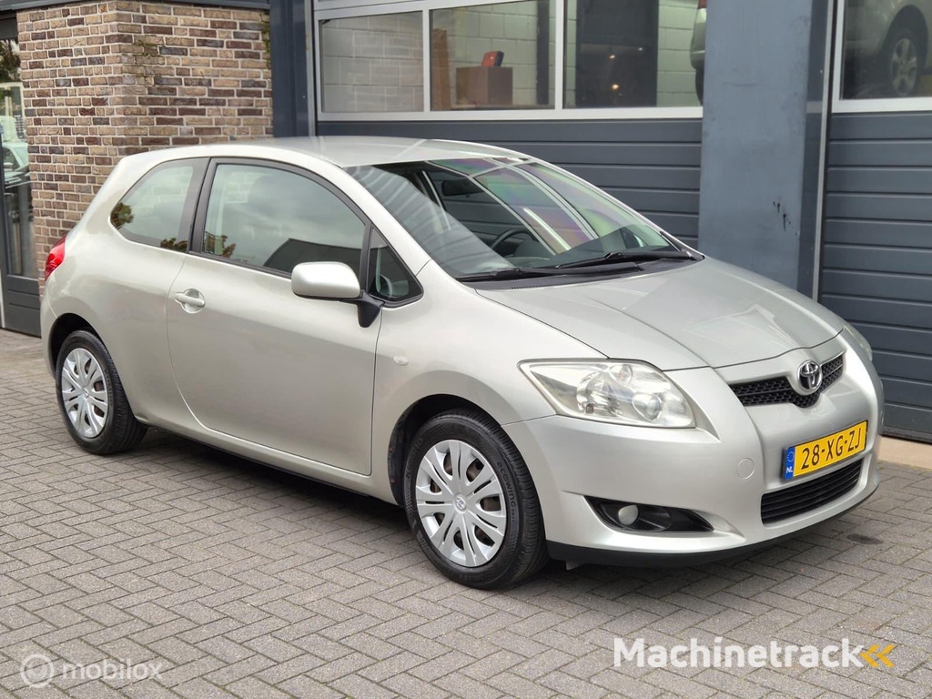 Toyota Auris 1.6-16V Luna | CLIMA | CRUISE | TREKHAAK |