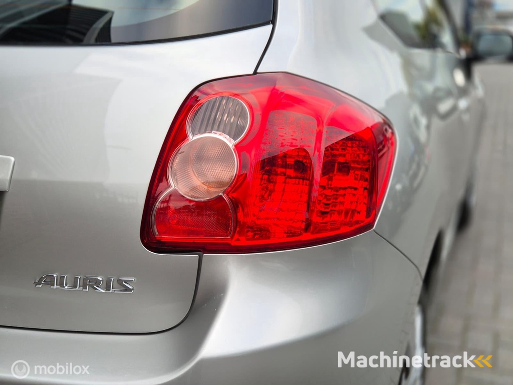 Toyota Auris 1.6-16V Luna | CLIMA | CRUISE | TREKHAAK |