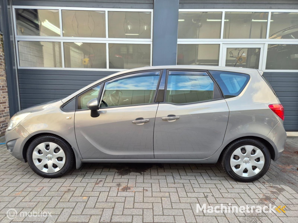 Opel Meriva 1.4 Cosmo | CLIMA | CRUISE | 88.000KM |