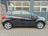 Miniaturansicht von Kia Venga 1.4 CVVT Seven | CLIMA | CRUISE | HALF LEDER | NIEUWE MOTOR |