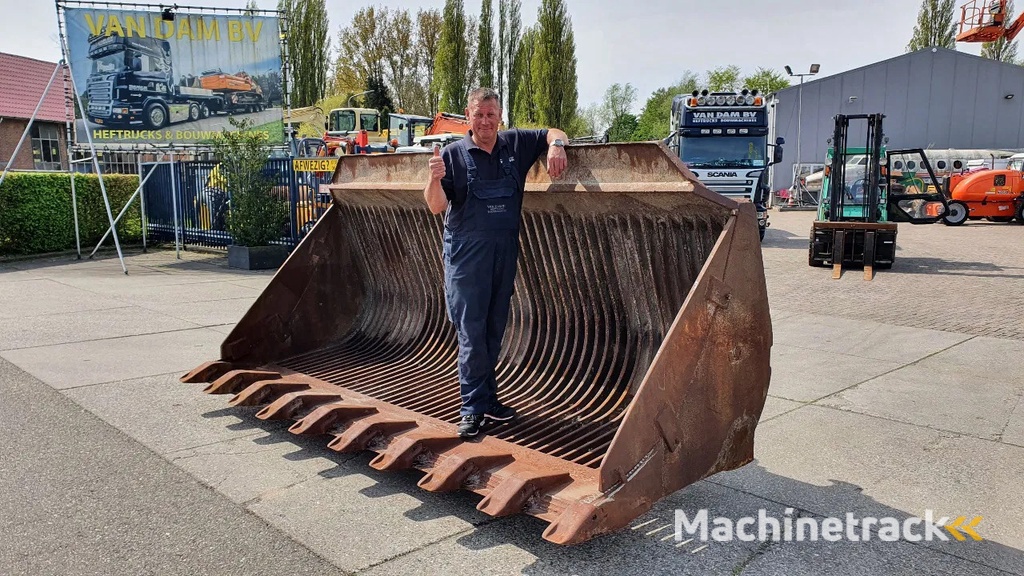 Zeer zware puinbak dubbele Caterpillar aansluiting