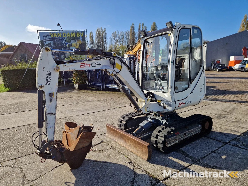 WACKER NEUSON 2404RD met nivelleersysteem, mountain proof