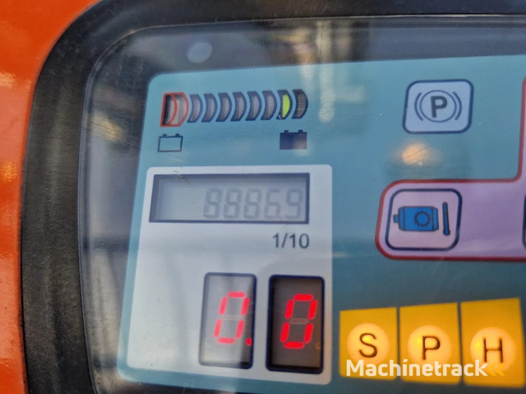 Toyota 1500 kg. elektrisch hefhoogte 5.00m.