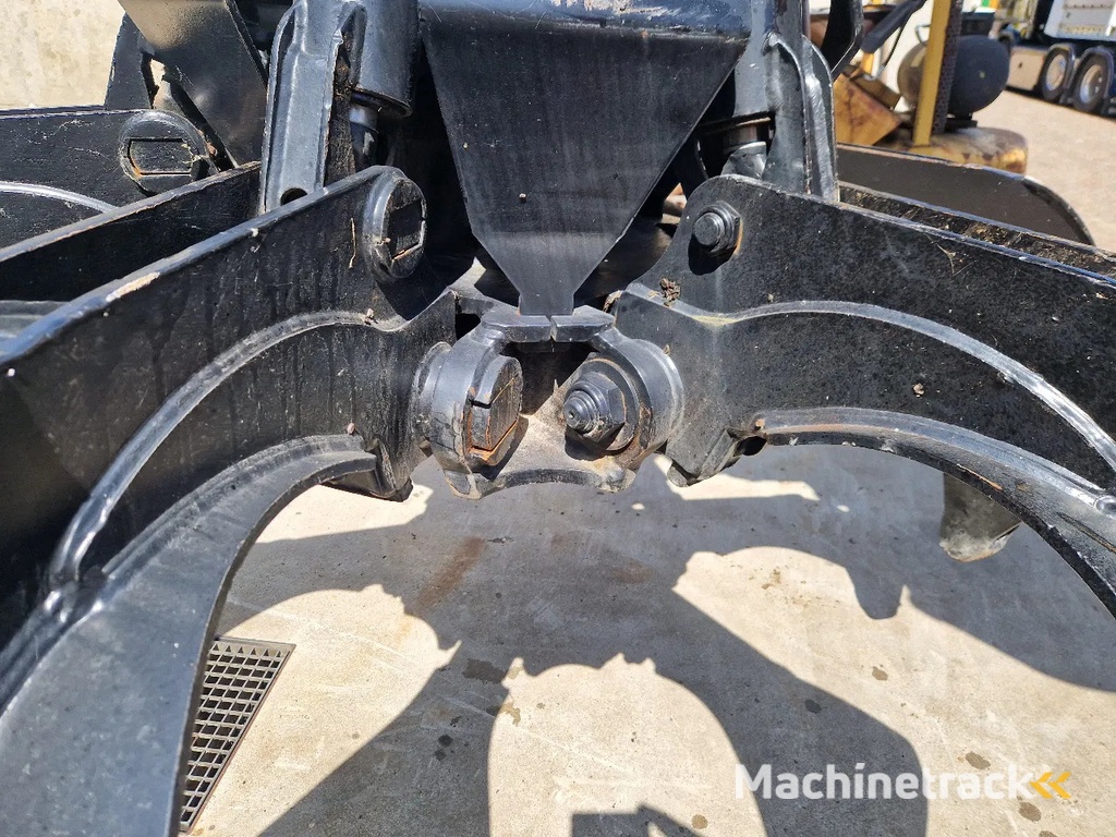 Rozzi 6-schalen roterend en knijpend