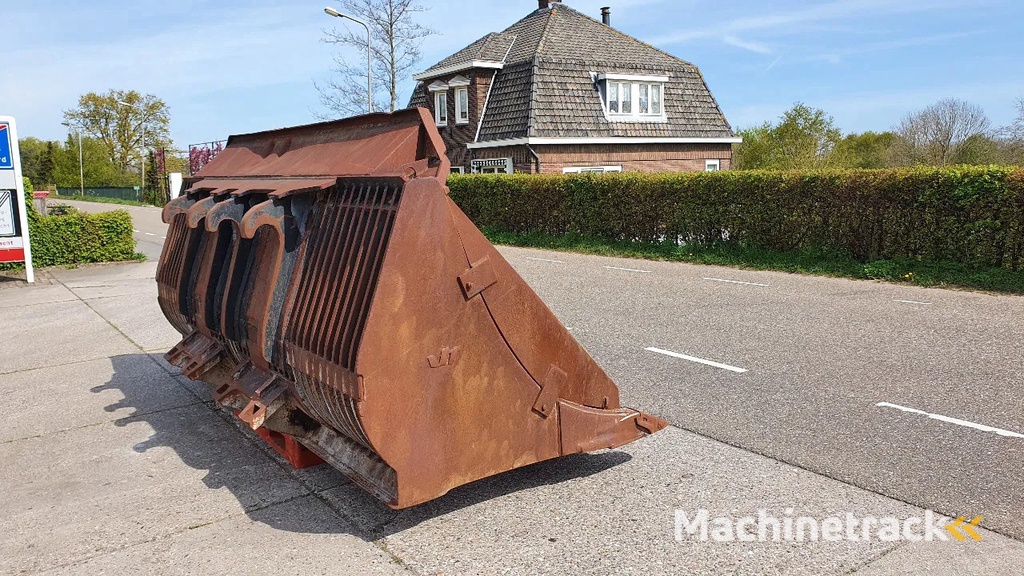 Zeer zware puinbak dubbele Caterpillar aansluiting