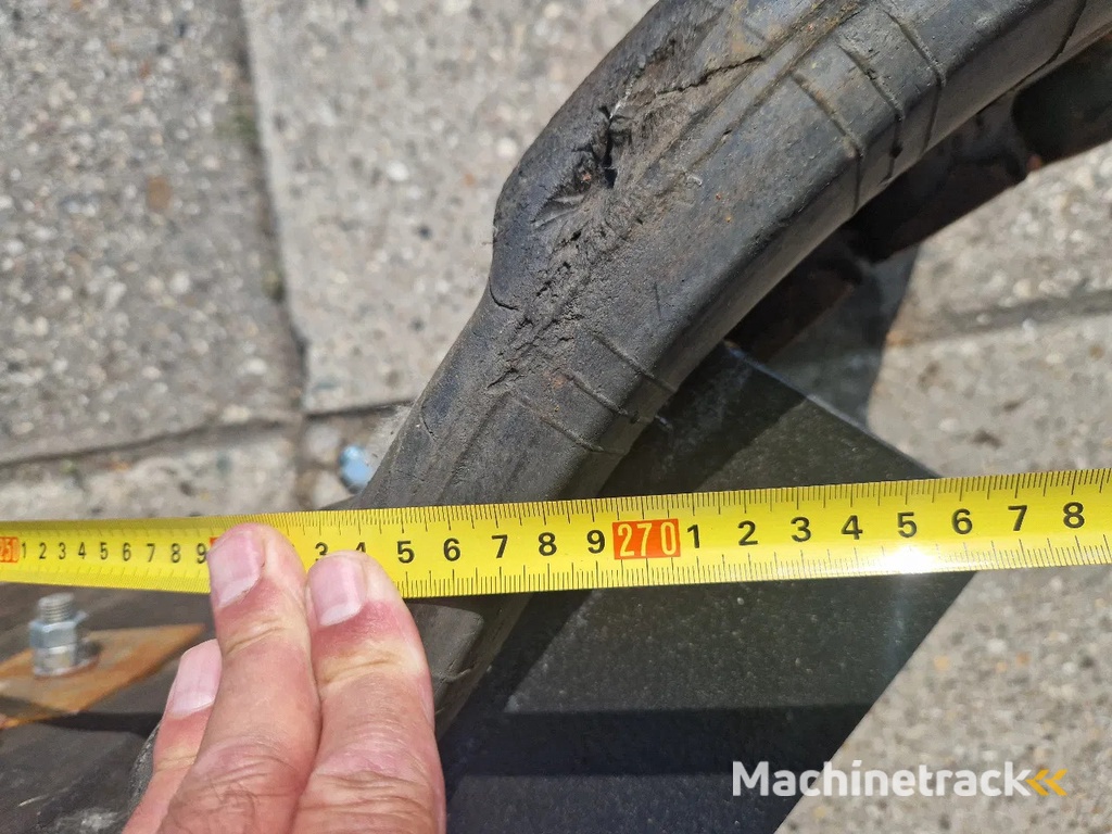 Zeer zwaar uitgevoerde puin-, zand-, grond-, sneeuwschuif