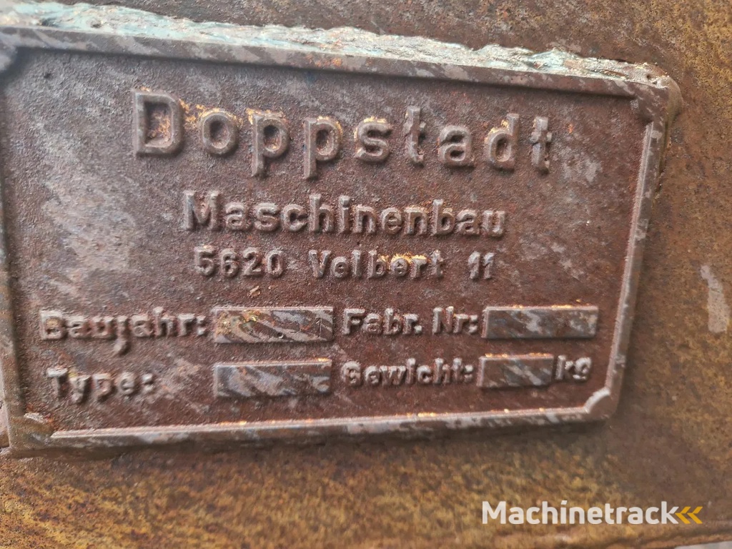 Doppstadt met Volvo aansluiting