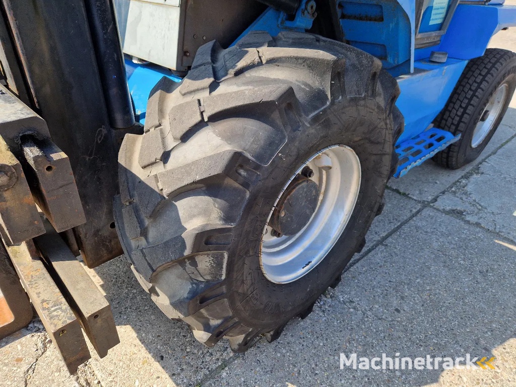 Manitou MC50 ruwterreinheftruck met sideshift