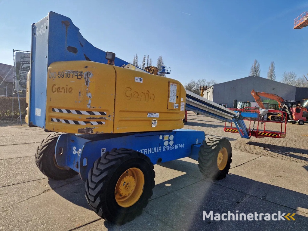 Genie S65 4X4
