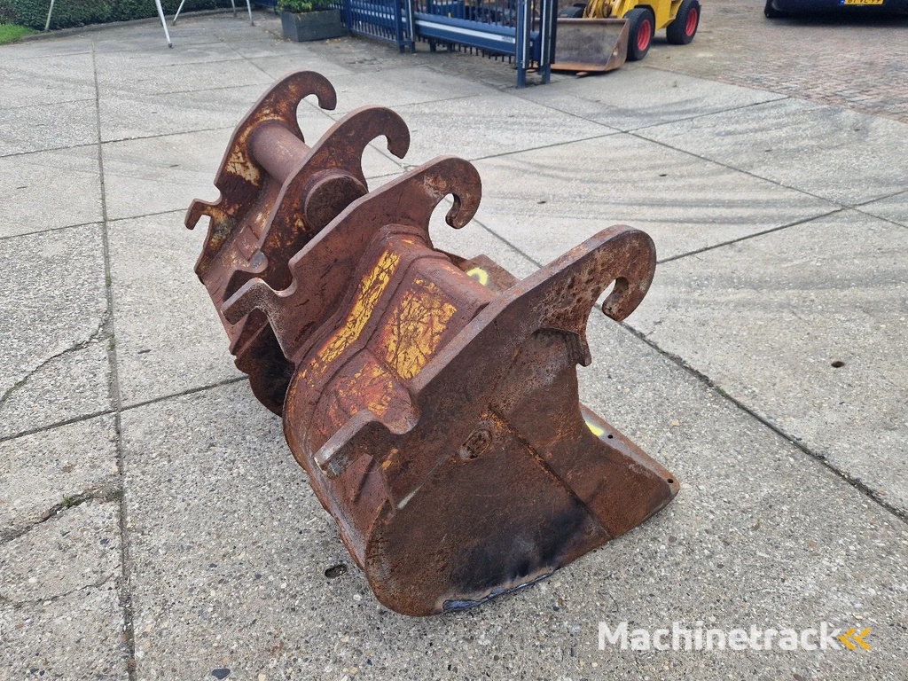 Boforce smalle dieplepel en Verachtert V-bak