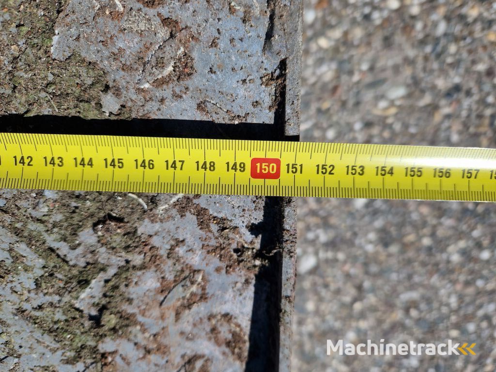 Diversen gegalvaniseerd zwaar uitgevoerd oprijplateau