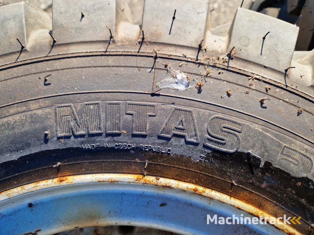 Mitas 8X nieuwe luchtband 7.50-15/14 ply