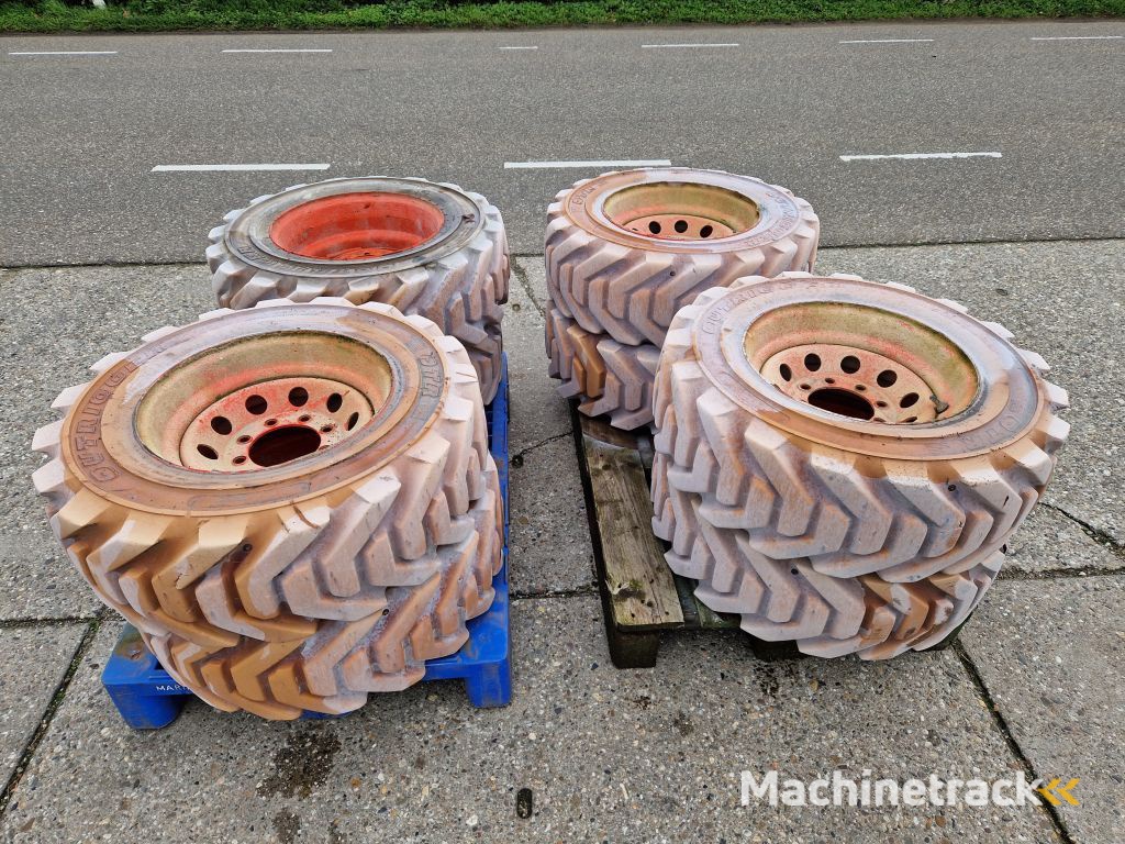 Overige Outrigger volrubber non marking hoogwerkerbanden