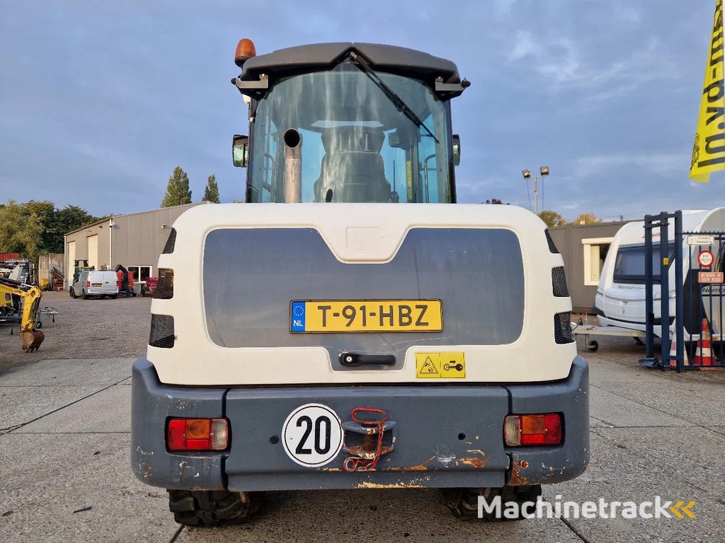 Yanmar / Terex TL80 met NL kenteken very low hours!