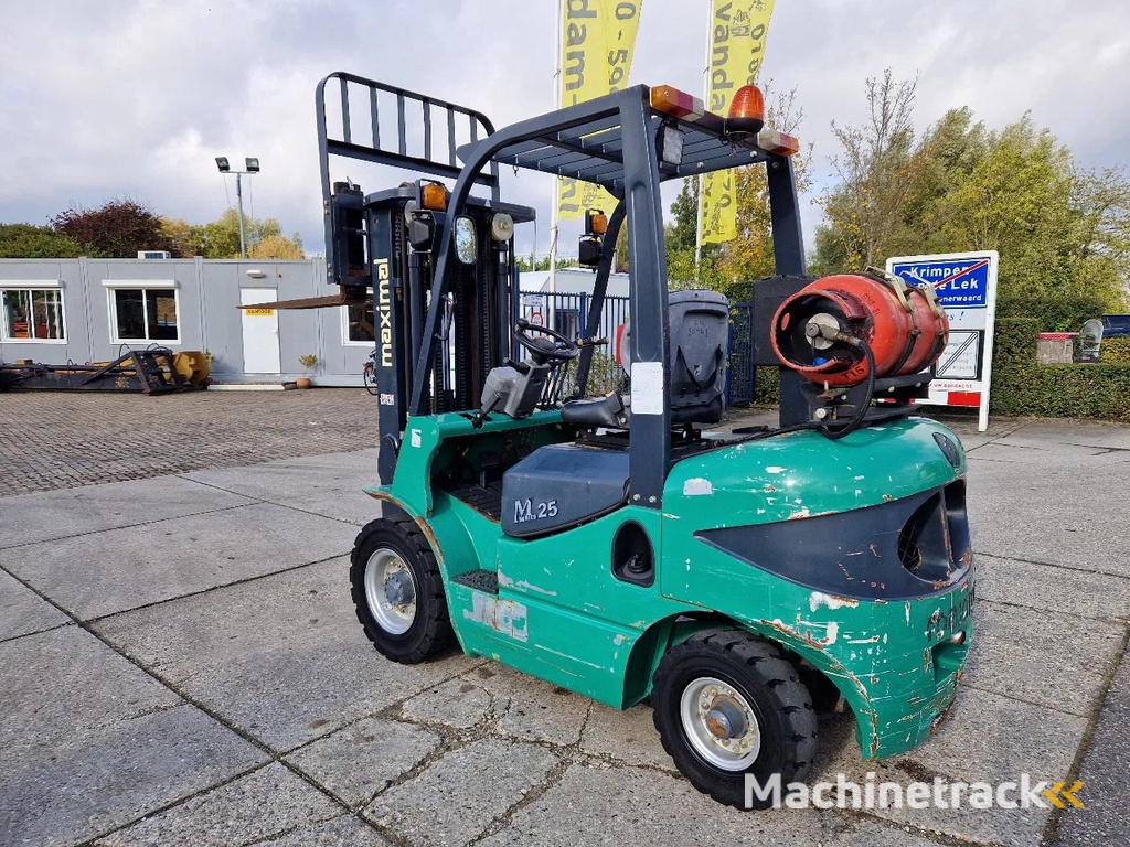 Maximal Nissan Zhejiang 2.5 ton LPG LOW HOURS