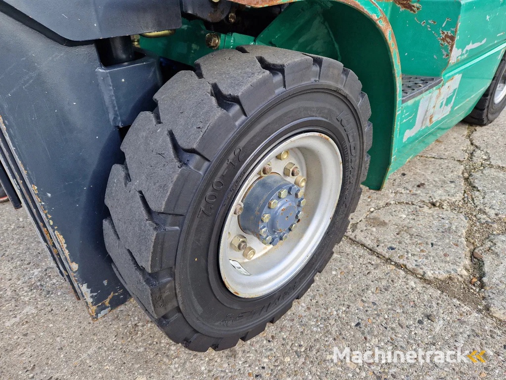 Maximal Nissan Zhejiang 2.5 ton LPG LOW HOURS