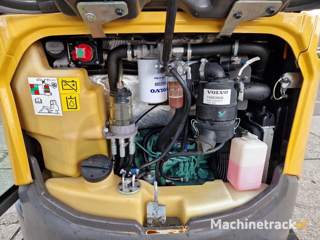 Volvo ECR25D met 2562 uur