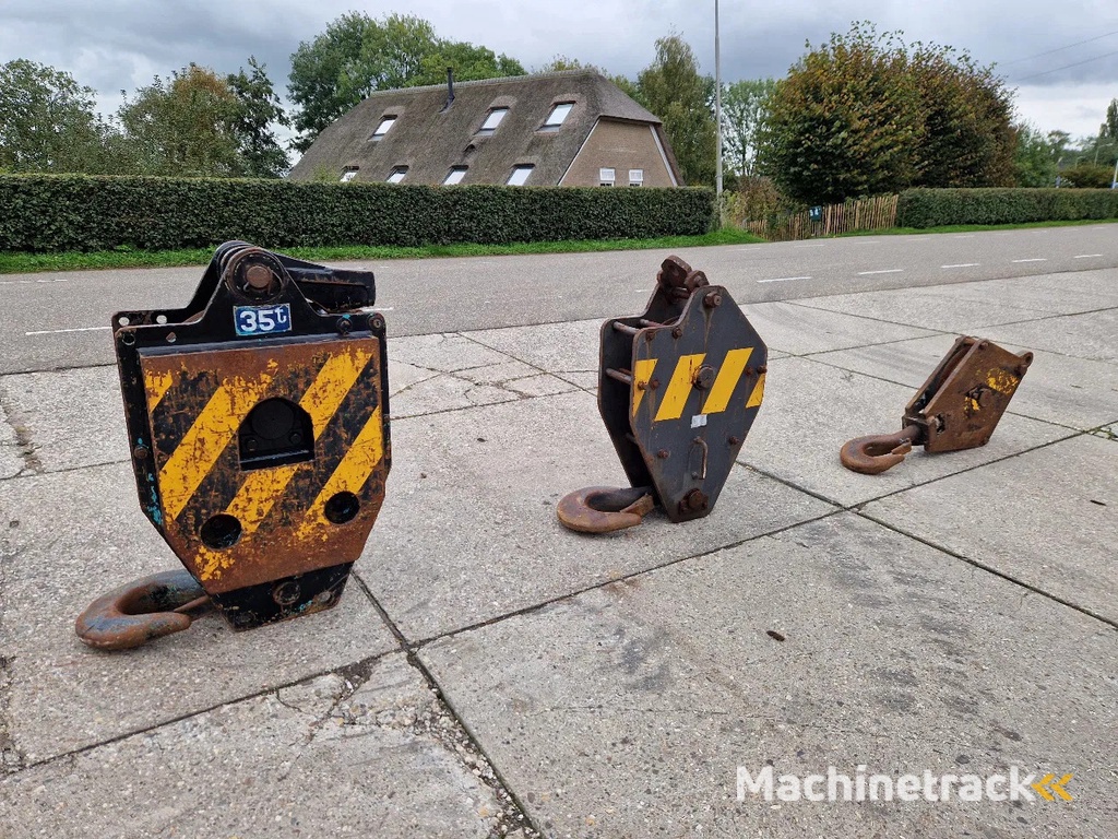 Overige 3X hijsblok cap. 35t, 20t, 15t.