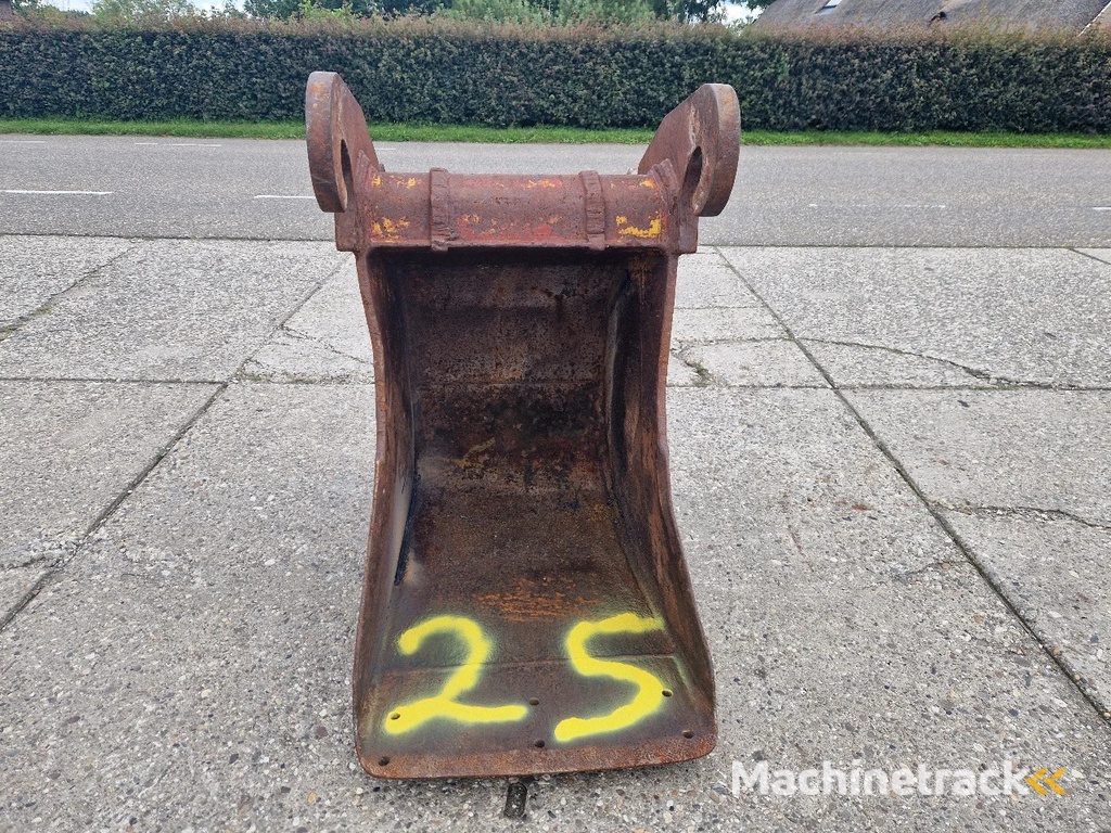 Boforce smalle dieplepel en Verachtert V-bak