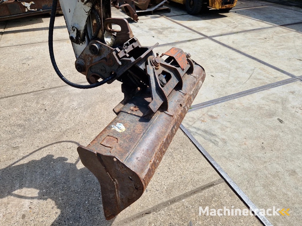 Diversen hydraulische kantelbak CW05 1.18m.